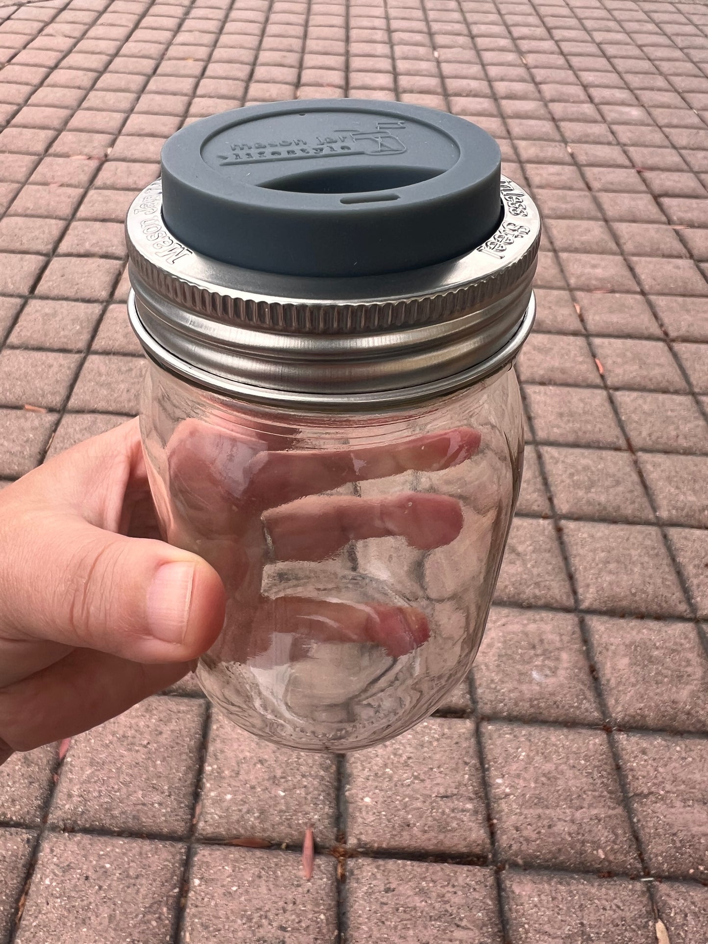 Mason Jar with Silicone Sipping Lid