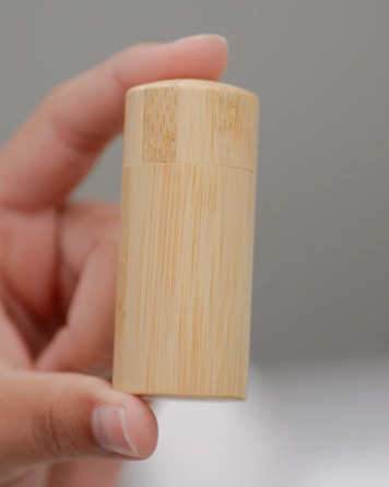 Charcoal Dental Floss in Bamboo Case