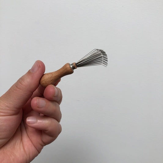 Brush Cleaner