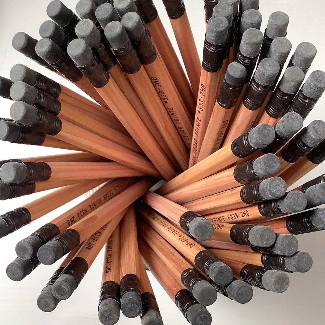 General's Cedar Pointe Pencils + Sharpener