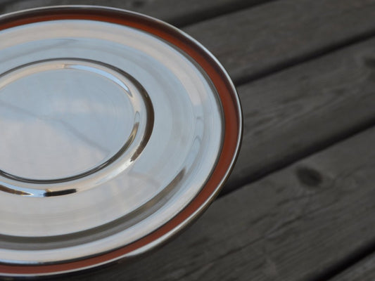Airtight Food Storage Containers lid showing silicone seal inset in lid.